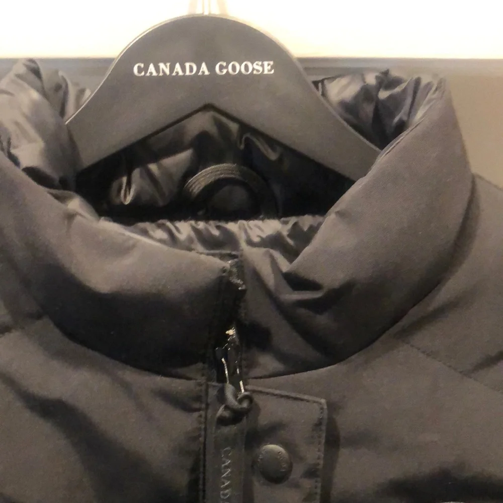 Canada Goose Black Quilted Freestyle Black Label Vest Ladies Small - Picture 3 of 12